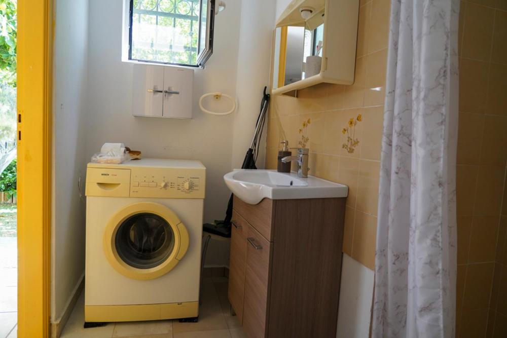 Holiday home Cosy With Private Yard